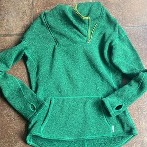 Stio Green Hooded Quarter-Zip Pullover with Lime Trim